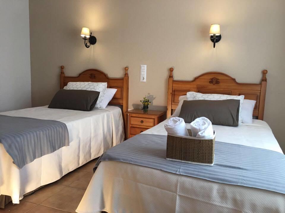 Standard Twin Room,596230566:JPEG
